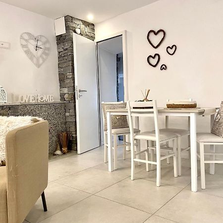 Ferienwohnung Residenza Tulipani Losone Exterior foto