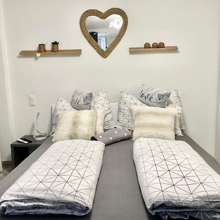 Ferienwohnung Residenza Tulipani Losone Exterior foto