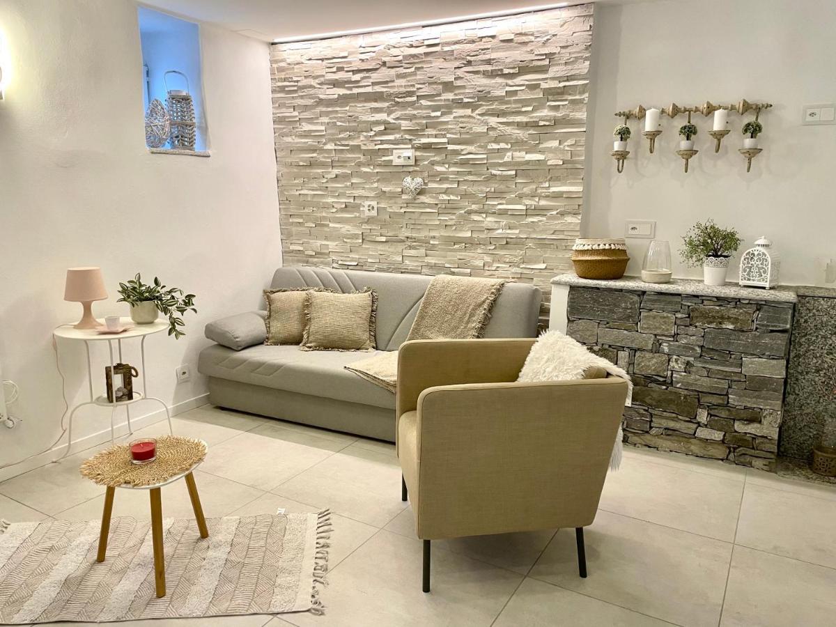 Ferienwohnung Residenza Tulipani Losone Exterior foto
